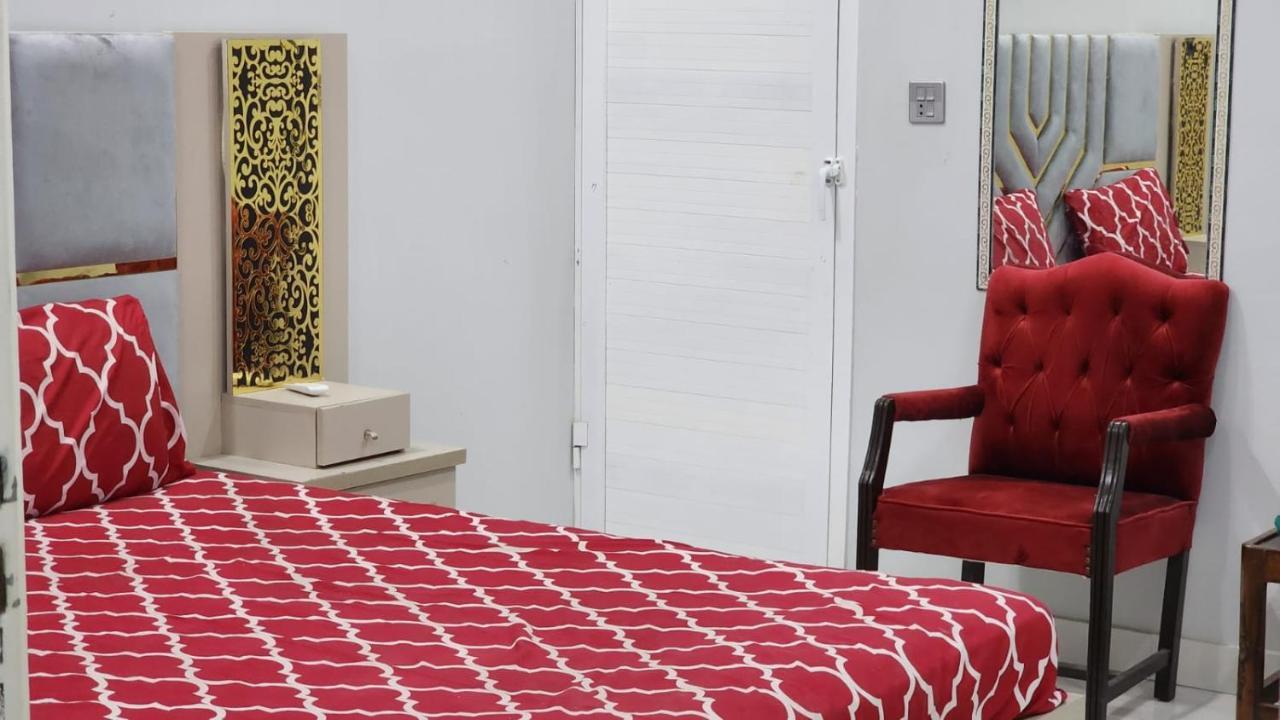 Gulshan Guest House Карачи Екстериор снимка