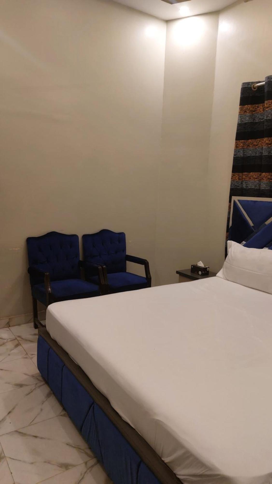 Gulshan Guest House Карачи Екстериор снимка