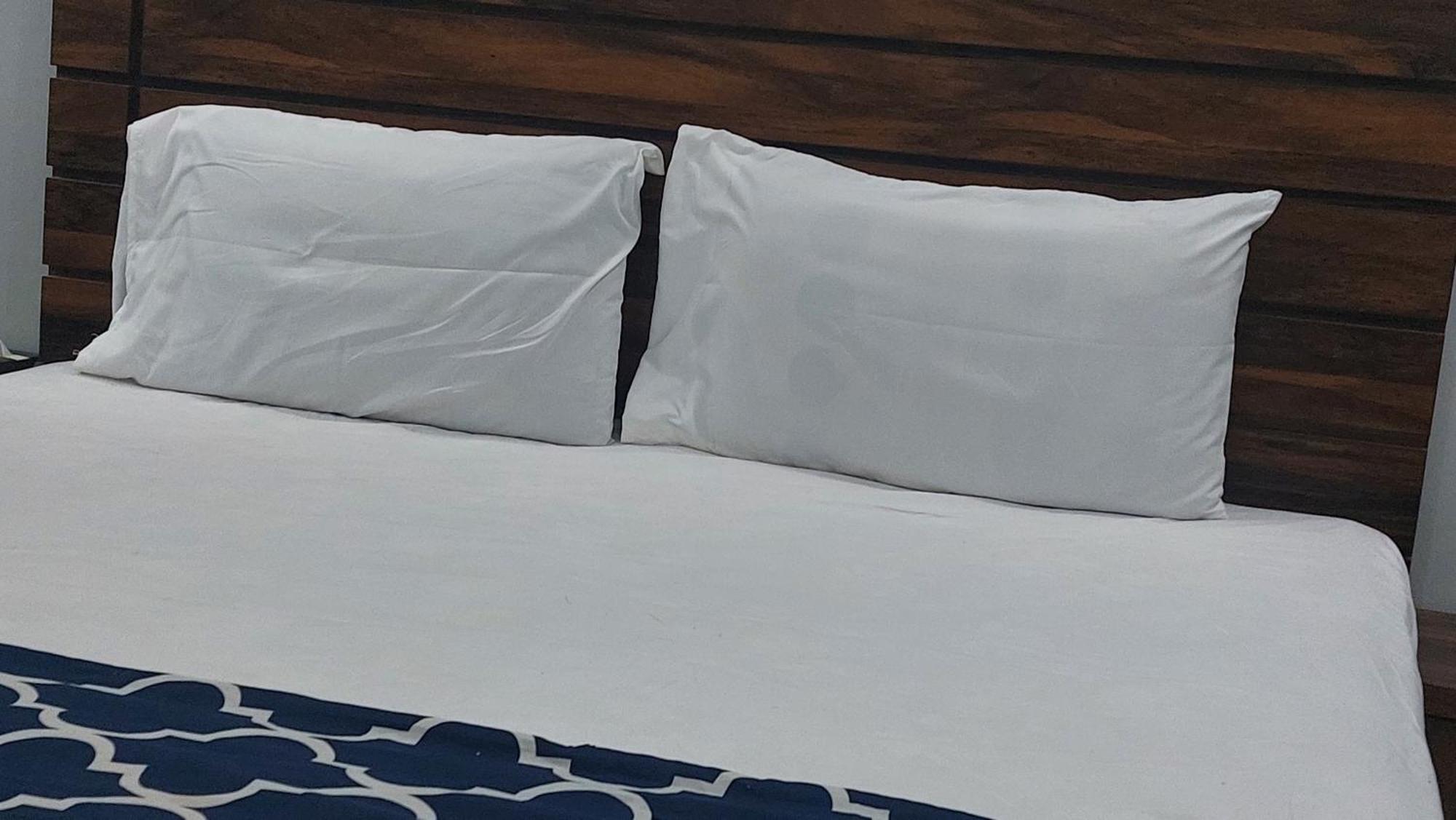 Gulshan Guest House Карачи Екстериор снимка