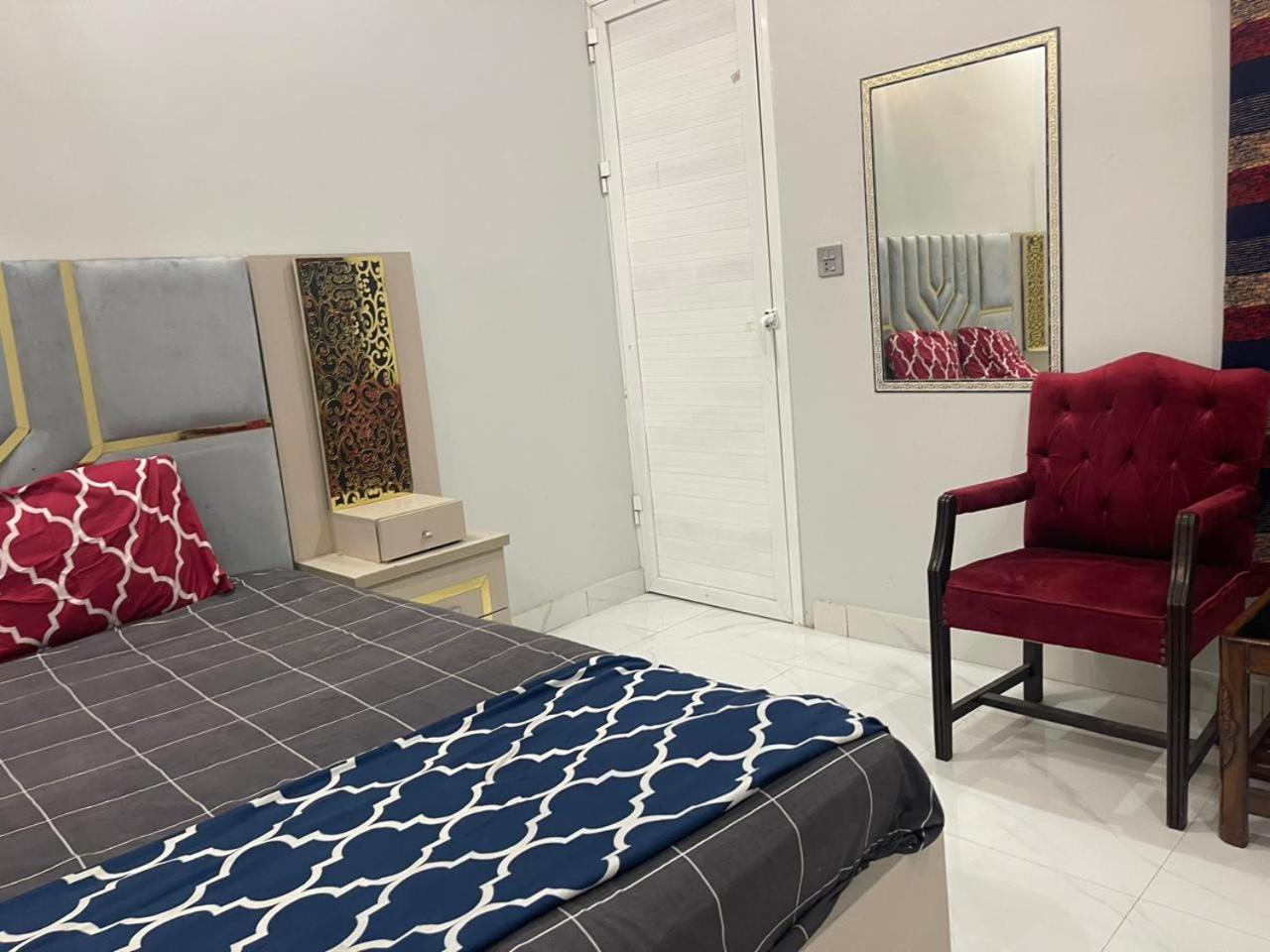 Gulshan Guest House Карачи Екстериор снимка